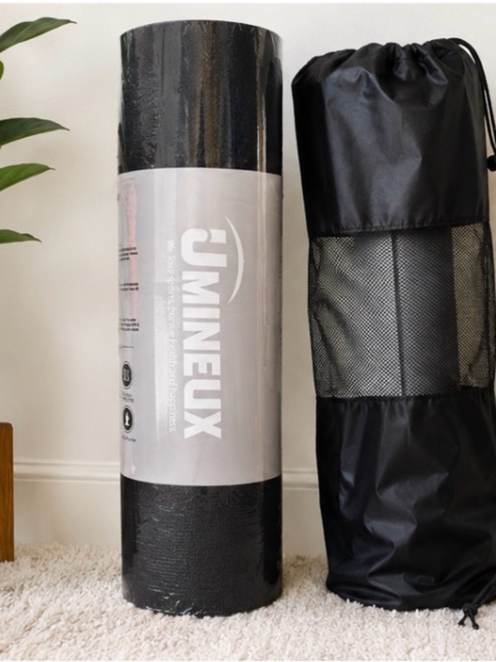 NEW Yoga Mat โ 8mm Extra Thick Non-Slip โ Black โ Carrying Bag / UMINEUX